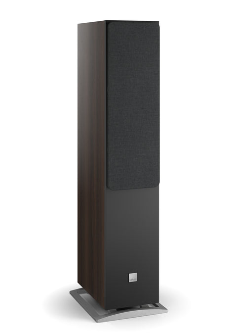 DALI Oberon 7 C Dark Walnut - Front View - With Grille