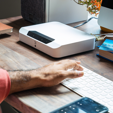 Bluesound Powernode Edge White - On Computer Desk